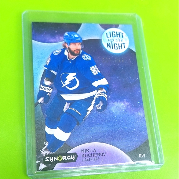Nikita Kucherov Synergy Light up the Night 2022/23 Tampa Bay Lightning 221/399 - Picture 1 of 2
